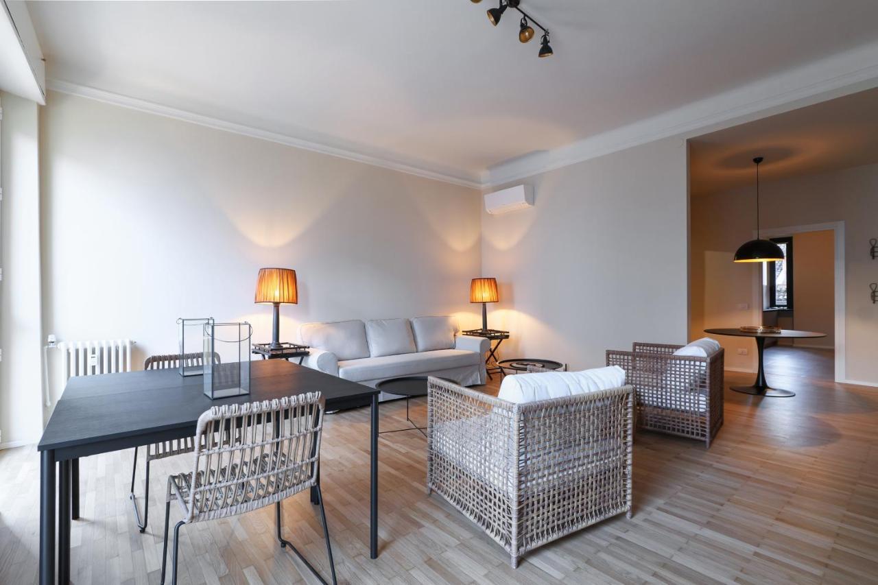 Luxury San Babila Apartment Mailand Exterior foto